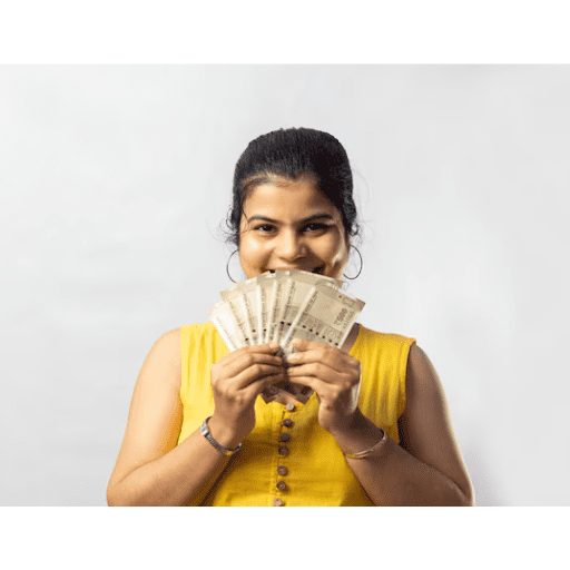 Bumper Reward CASHBACK Rs.25,000- One Eligible Person